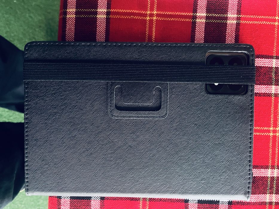 Продава се таблет pad6s pro - 11 inch