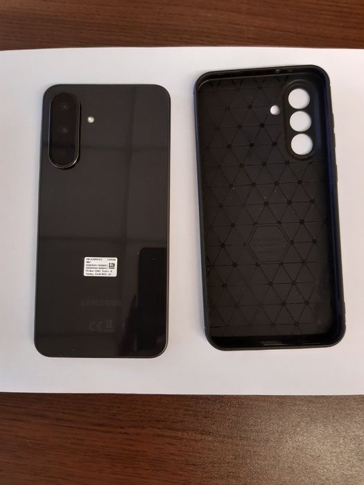 Продавам Samsung A36 5g