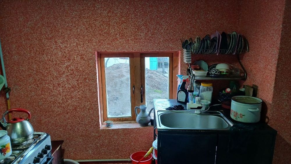 Продаётся участок в центре Янгибазара