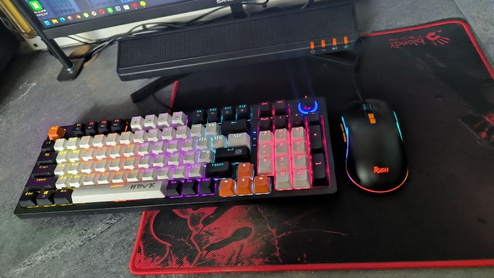 Материнская плата с процессором