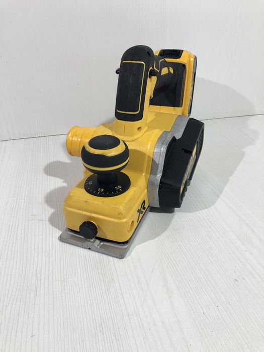 Rindea Dewalt DCP 580