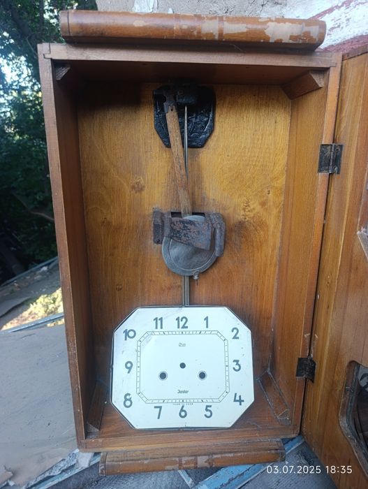 продам часы янтарь советские раритет СССР