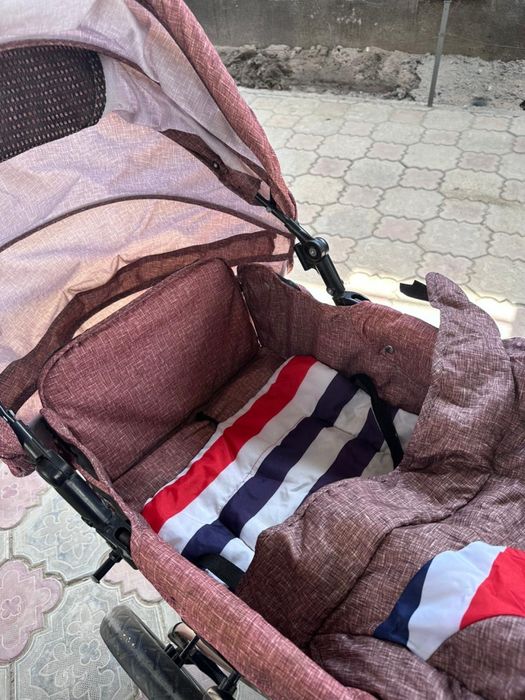 Детская коляска срочно продам