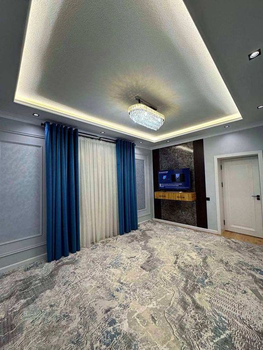 Mirobod Oybek metro yaqnida 2xonali kvartira ijaraga beriladi.