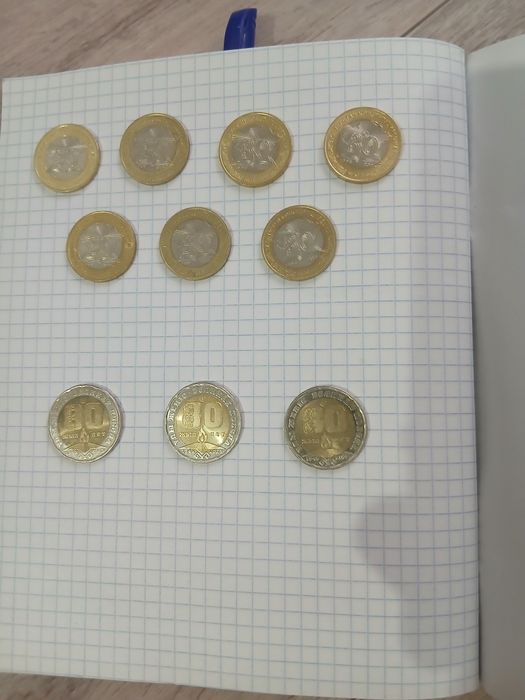 Колекционые монеты номиналом 100/200 тенге