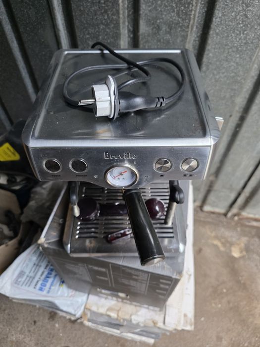 Кафемашина Breville Die-Cast Programmable Espresso Machine BES830XL