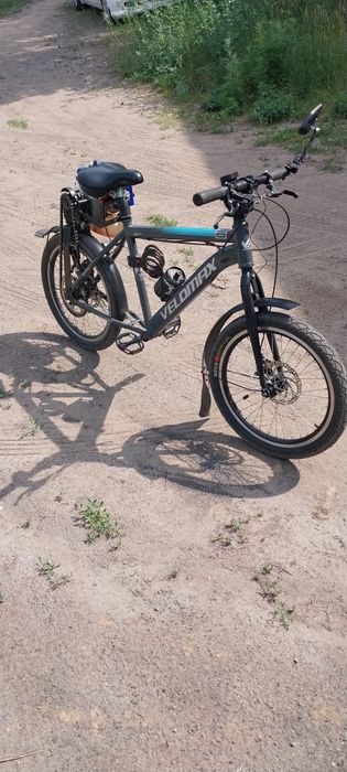 продам веломопед 100000 т.т.