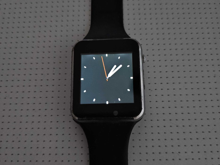 Часы с симкартой,про-во Китай