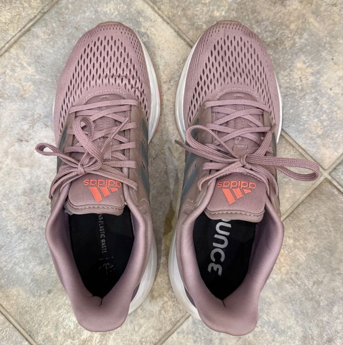 Оригинални Adidas Performance маратонки за бягане Eq21 Run GZ4075, розово-лилави, размер 40 2/3, като нови