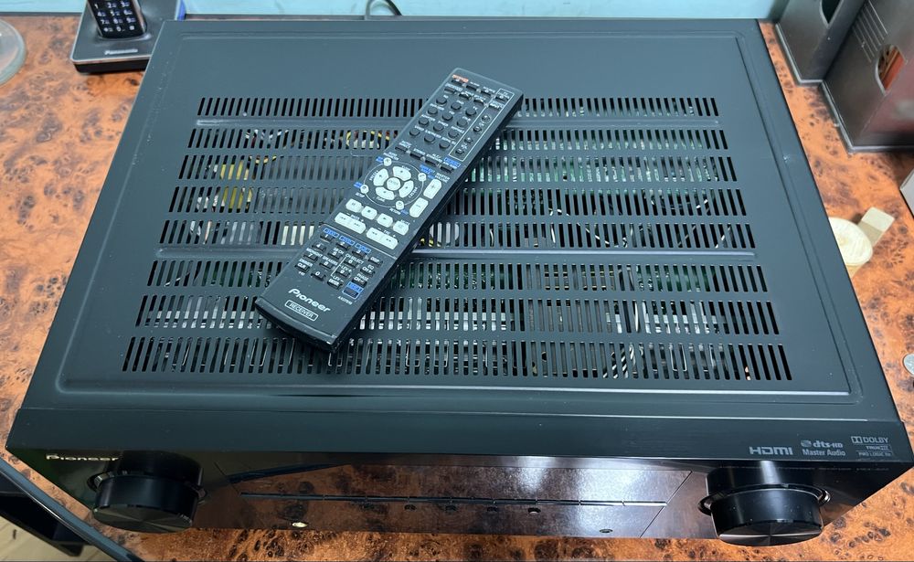 Ресивер Pioneer VSX-521
