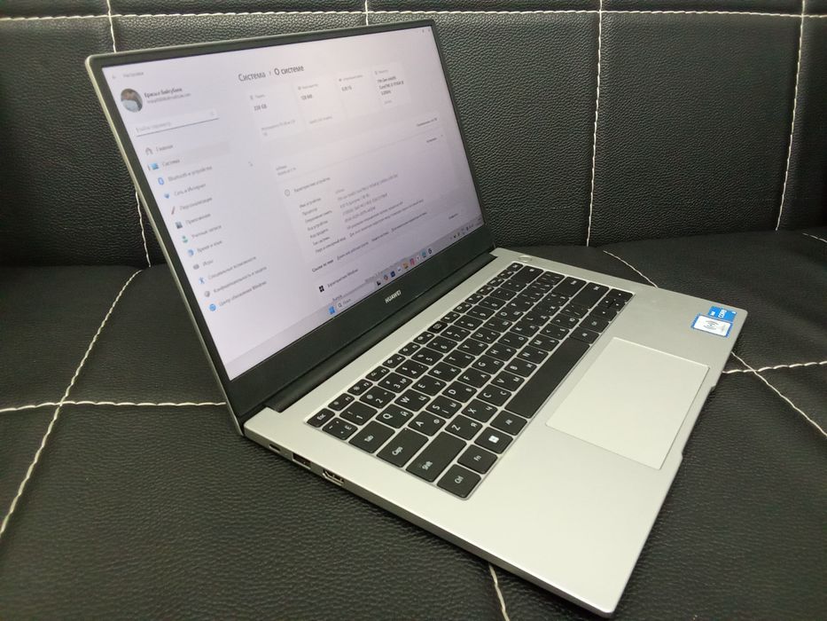 Huawei MateBook D14