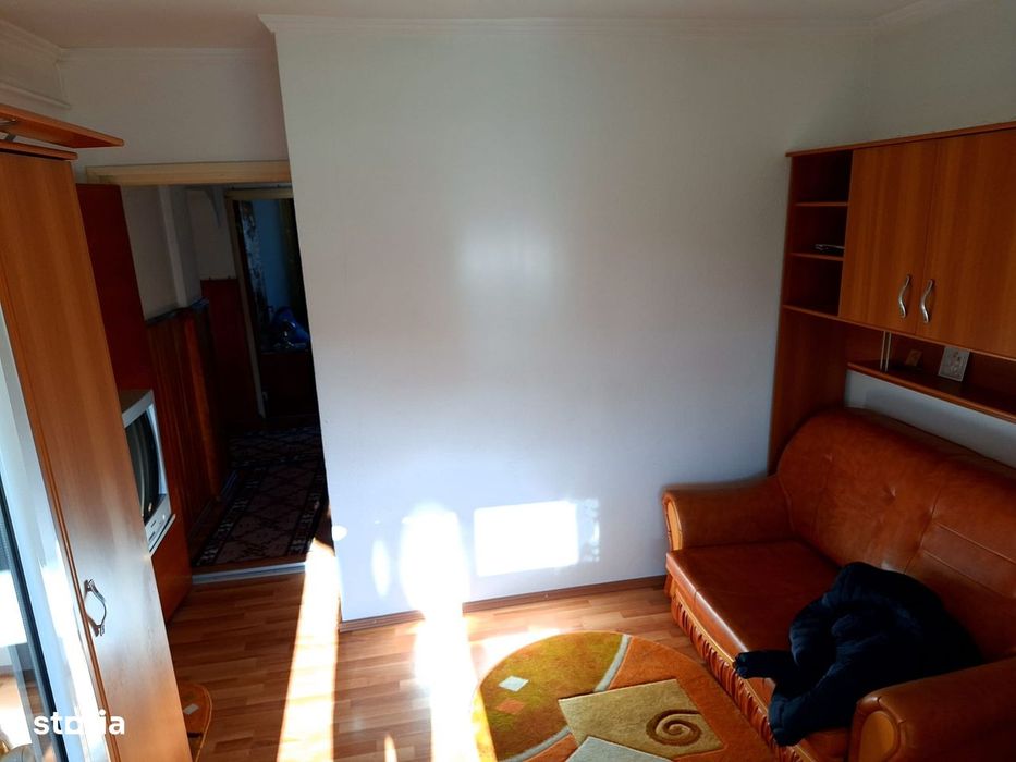 4 camere PITEȘTI , Decomandat , Amplasament DEOSEBIT, negociabil !