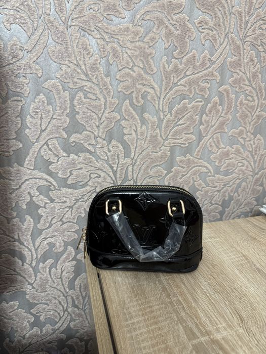 Мини черная сумочка