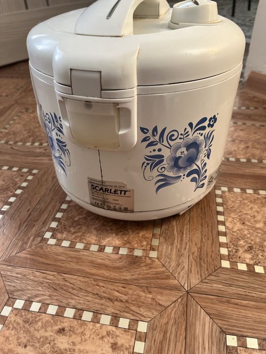 Мультиварка в отличном состоянии