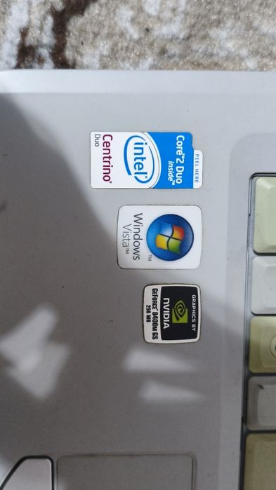 Комплектуюшие на ноутбук