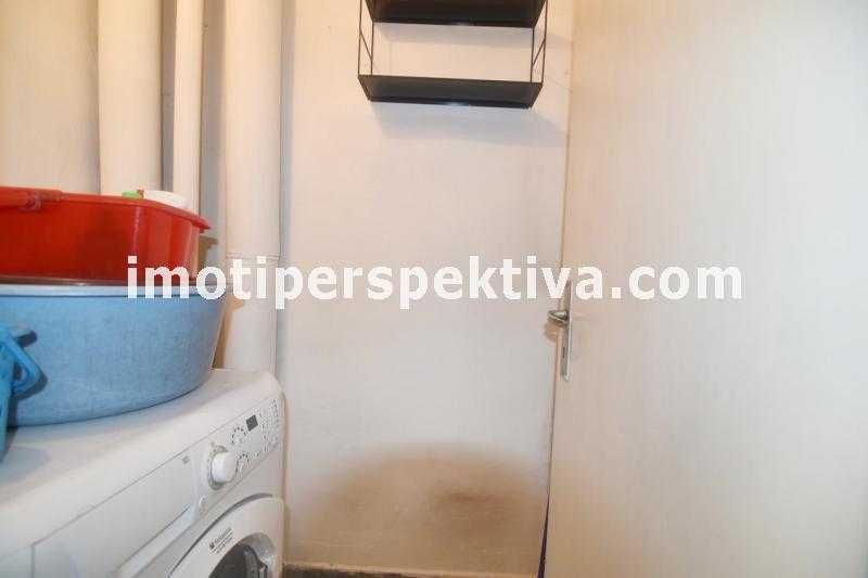 Продава се Тристаен апартамент в Пловдив, Тракия - 90 кв.м за 1867 €/кв.м - Снимка #12