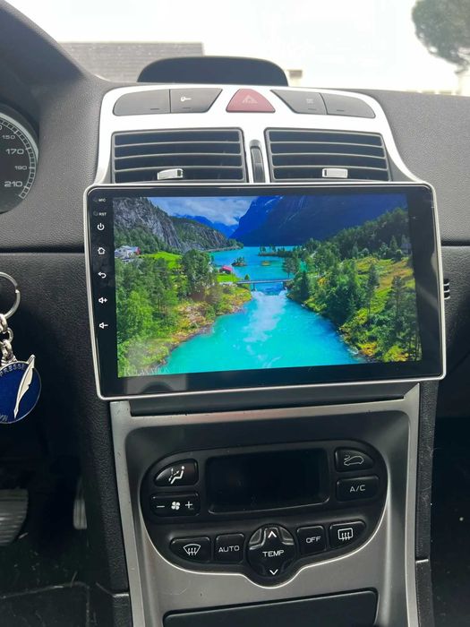 Navigație Android 15 Dedicata Peugeot 307 /CC / SW –CarPlay, QLED, DSP
