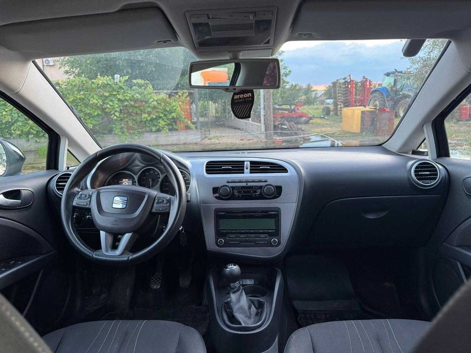 SEAT Leon 2012 — imagine 4