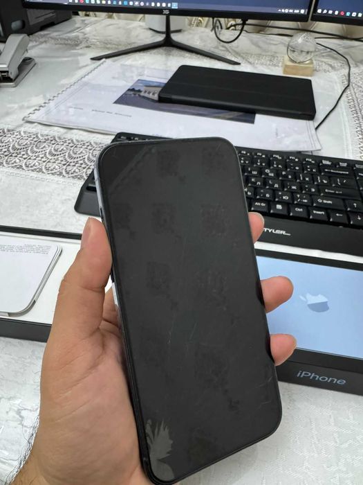 Продаю Афон 13 про Макс