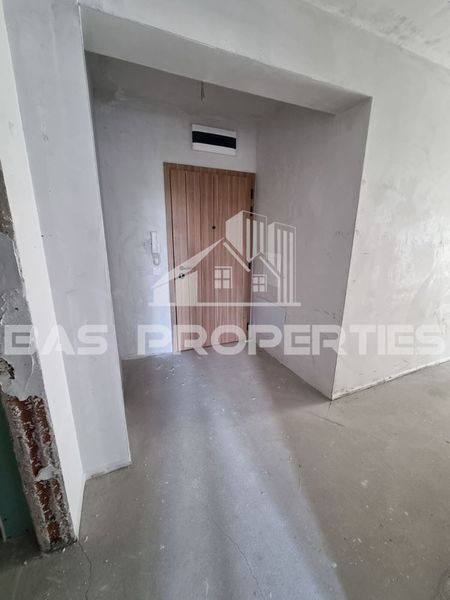 Многостаен в София-Люлин 6 площ 218