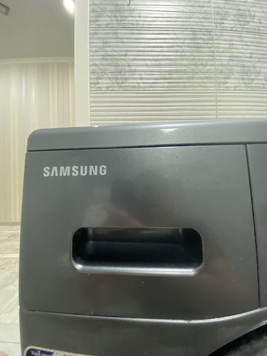 Стиральная машина Samsung