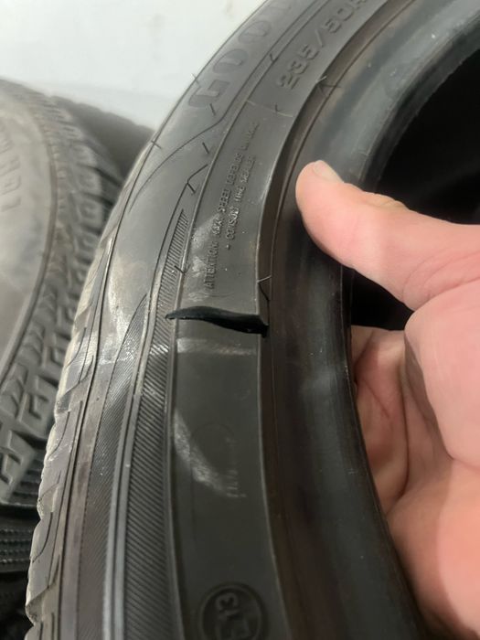 Зимни гуми GoodYear UltraGrip Performance 235/50/18