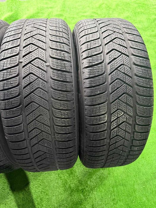 Anvelope iarnă 235/60/18 Pirelli