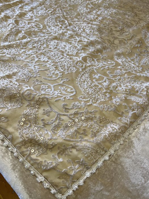 Роскошное покрывало