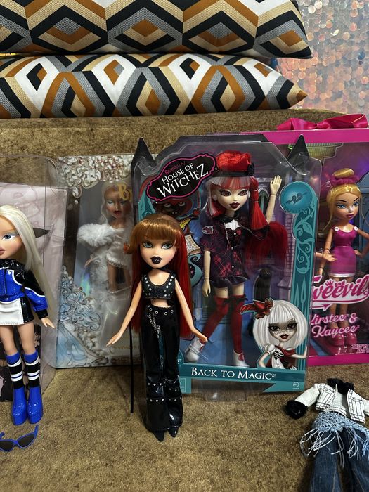 Продаю коллекцию кукол Bratz