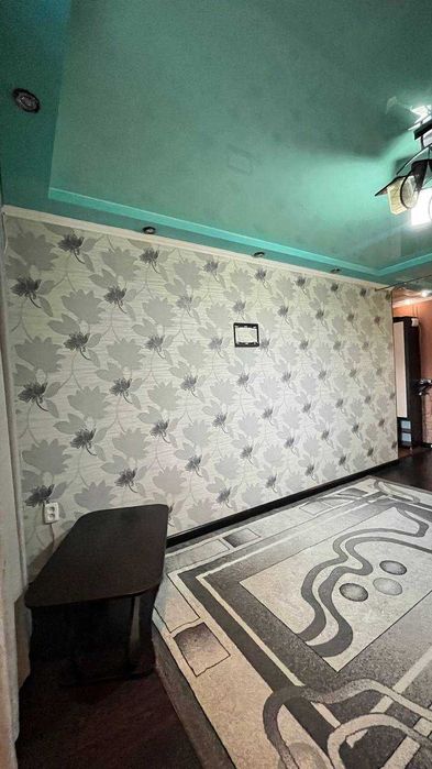 Продам 2 комнатную 5 мкр