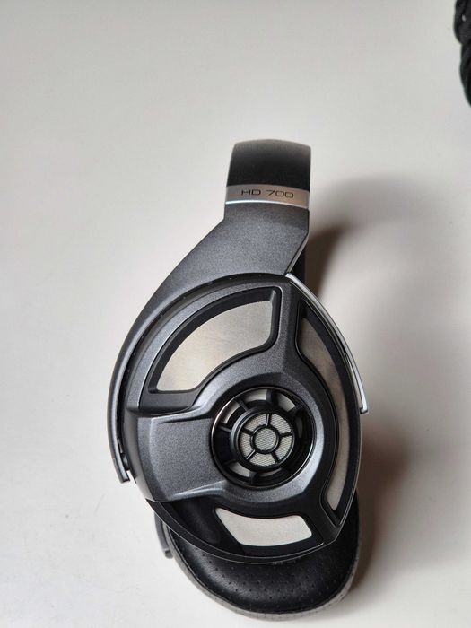 Sennheiser HD700