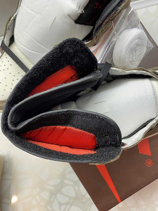 Nike Air Jordan 1 "Travis Scott" Мъжки/Дамски Кецове+ Кутия гр. Пловдив ...