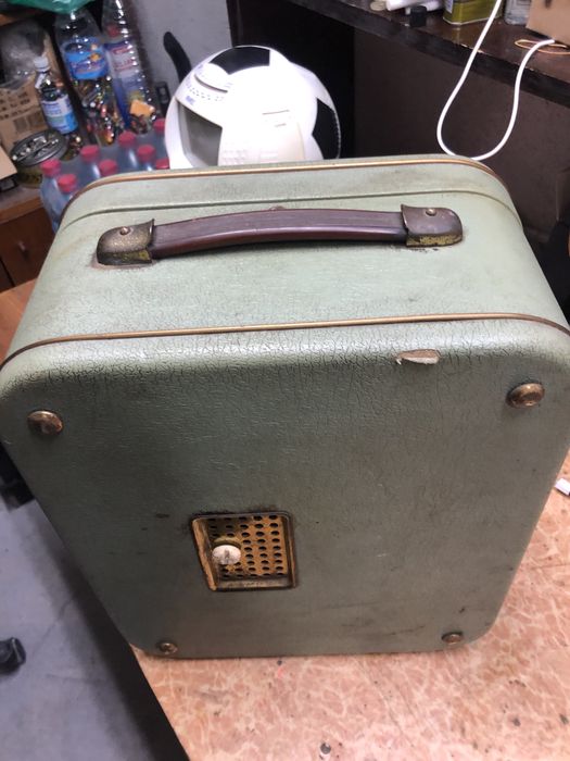 Ролков магнетофон “МАМБО”