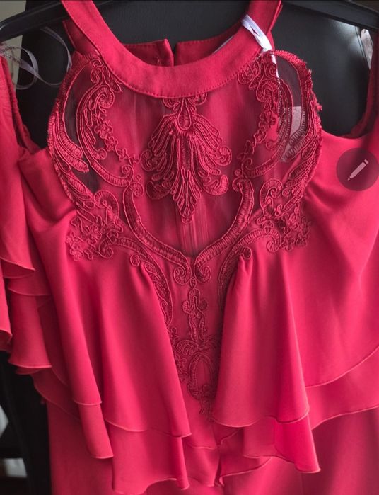 ЕФЕКТНА ЧЕРВЕНА РОКЛЯ –ZOЛА-  нова, елегантна и впечатляваща