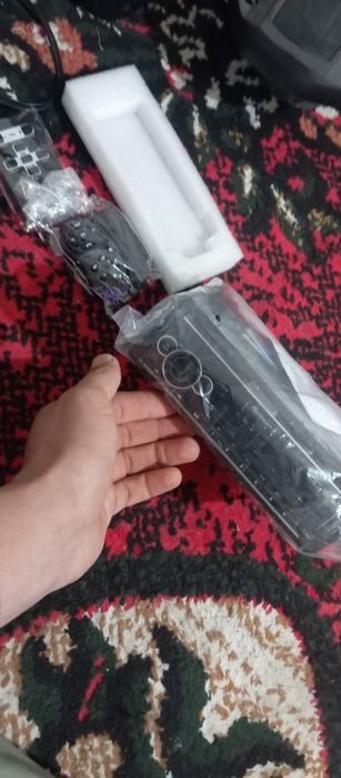 Pioneer kolonka 600w lik sotiladi Pioneer magnitafonbilan yangi!!