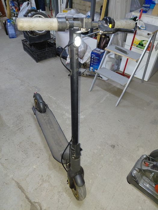 Электросамокат G30