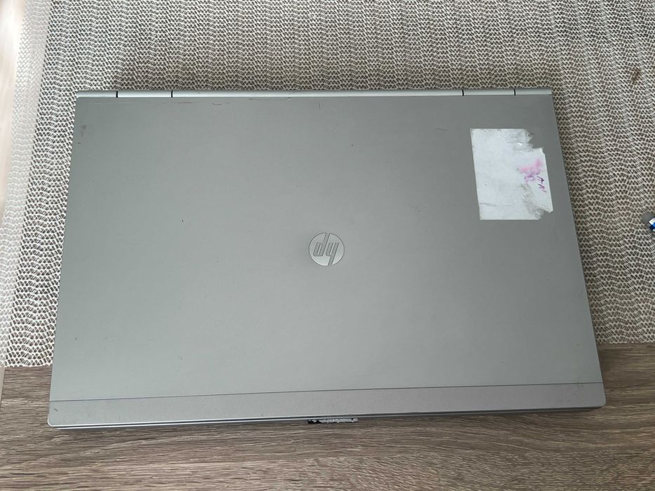 Laptop HP EliteBook 8460p i5-2520M – fără HDD, RAM, baterie