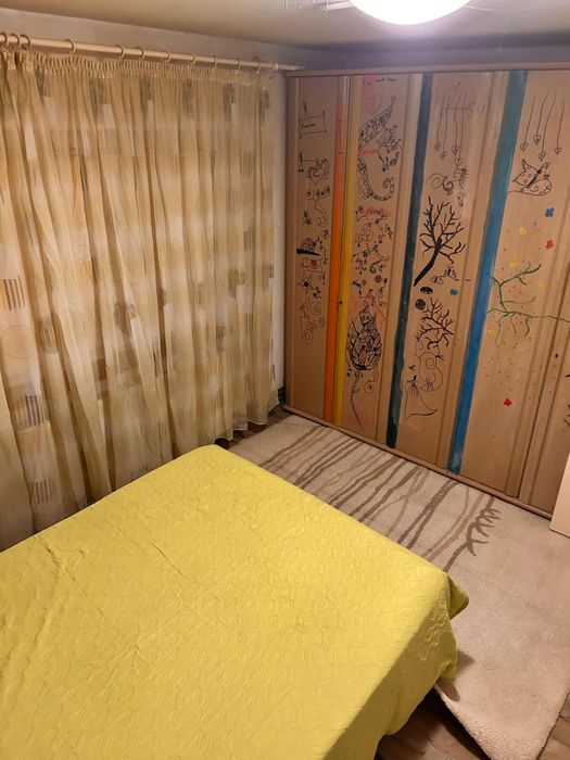 Vand apartament 2 camere zona 1 Mai Craiova