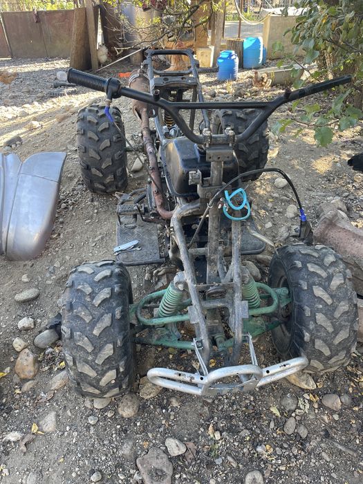 Vînd atv 200cc trebe instalatie elctrica