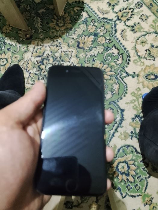 Продаётся iPhone 7