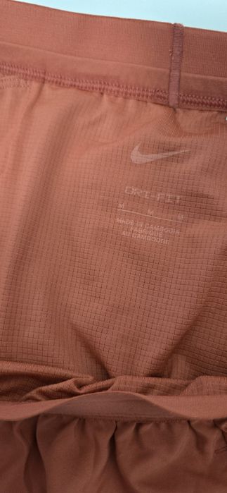 Дамски оригинални къси панталонки.  Като нови.  Nike DRI FIT