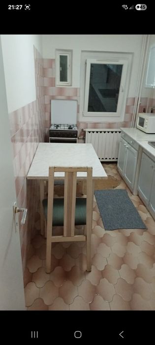 Inchiriez apartament 2 camere