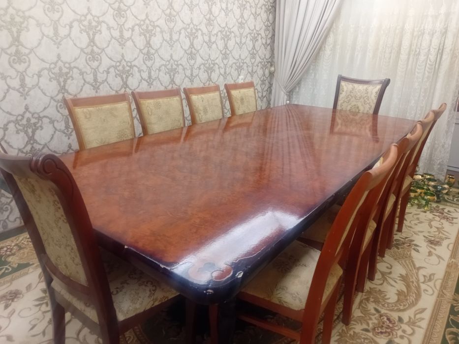 Стол стул сотилади нархи 2 милион