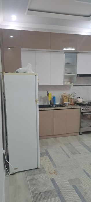 Холодильник в хорошем состояние