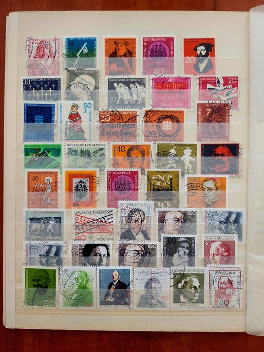 Clasor timbre 12 pagini,  Germania.