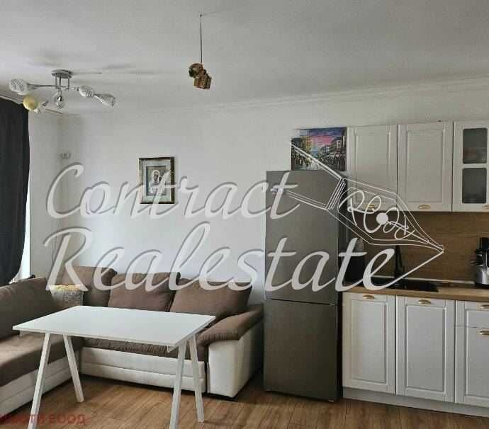 Дава се под наем Двустаен апартамент в Варна, Бриз - 75 кв.м за 448.8 € - Снимка #2