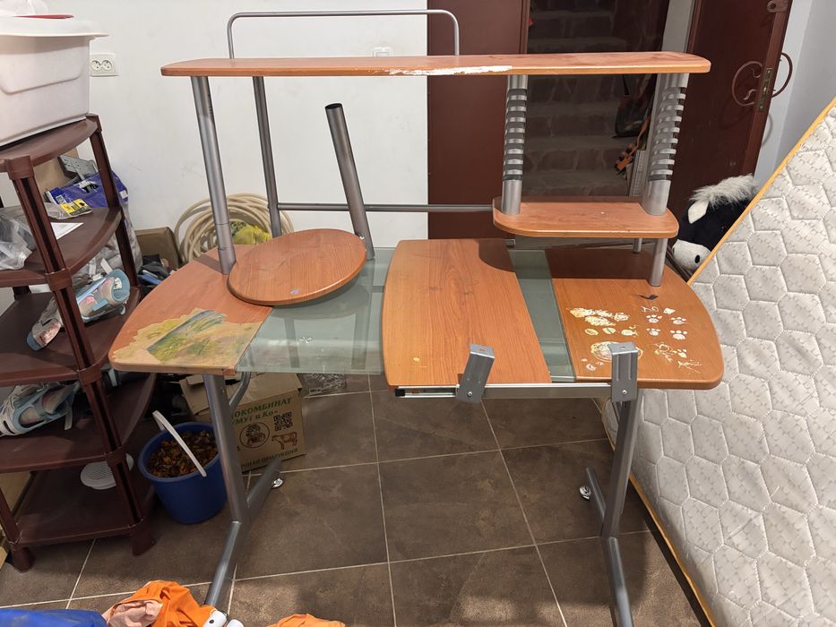 Компьютерный стол