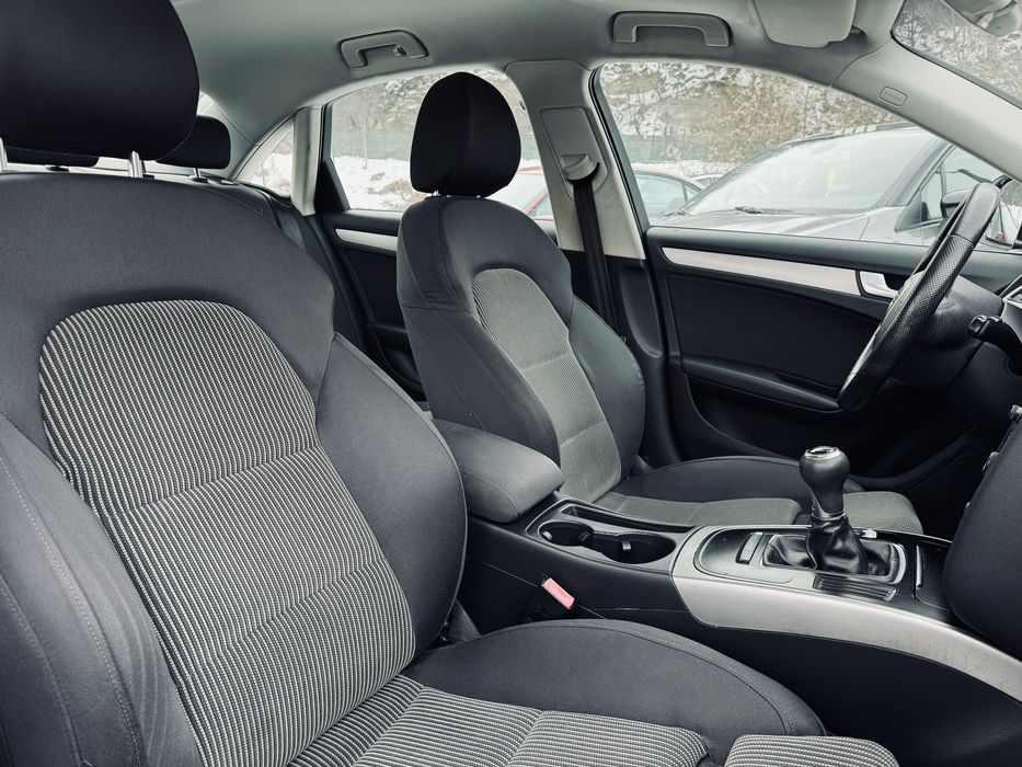 Audi A4 B8 2.0TDI *S-Line* *Euro 5*