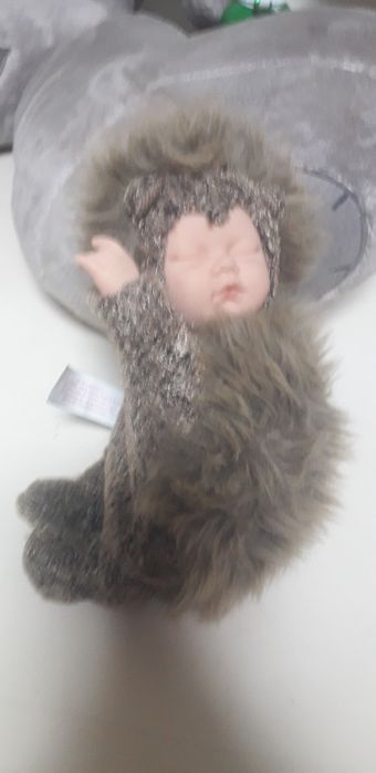 Продам куклу игрушку