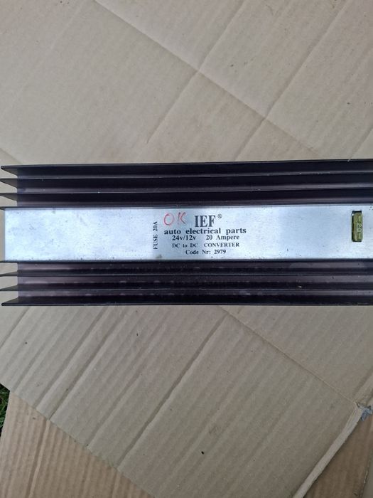 Transformator 24v-12v pentru camion